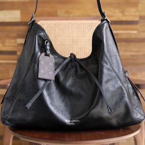 [TJ공장]루이비통 캐리올 다크 MM M25143