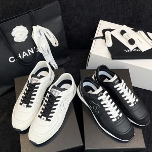 샤넬 25 CC로고 스니커즈 검흰