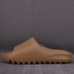 【PK BASF】아디다스 이지 슬라이드 "CORE" Yeezy Slide GW5350