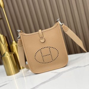 [수공]에르메스 미니 에블린 16 Mini Evelyne 16