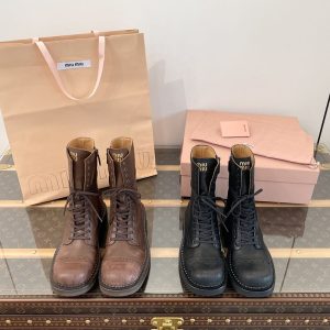 미우미우 24FW 가죽 레이스 부티