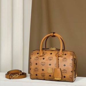 MCM Aren 비세토스 스몰 보스턴 숄더백 MWBAASE03CO001
