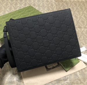 [G+공장] 구찌 GG 러버 파우치 클러치백 771319