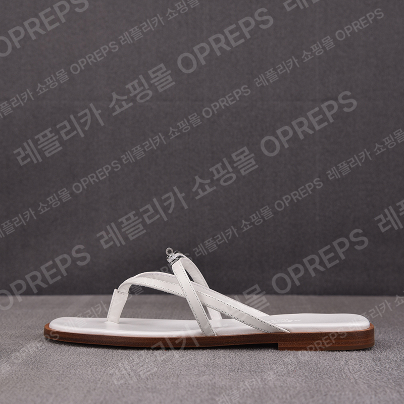 【GD공장】에르메스 켈리 미스 샌들 화이트