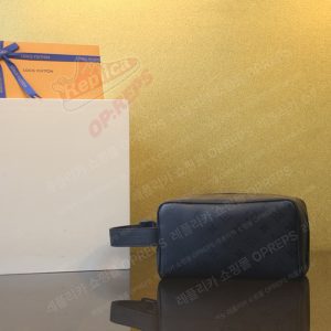【황벽집】 루이비통 락커 돕 키트 모노그램 미드나잇 M26810