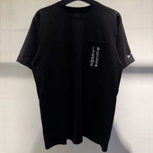 크롬하츠 스크롤 로고 포켓 티셔츠