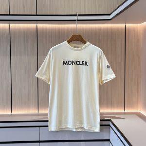 몽클레어 로고 패치 코튼 티셔츠