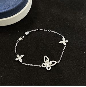 GRAFF 그래프 버터플라이 실루엣 다이아몬드 팬던트 BBR135305