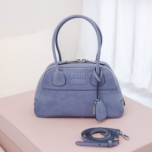 【PURPLE】미우미우 비방 스몰 나파 레더 백 5BB200 블루