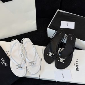 셀린느 26SS 비키 샌들