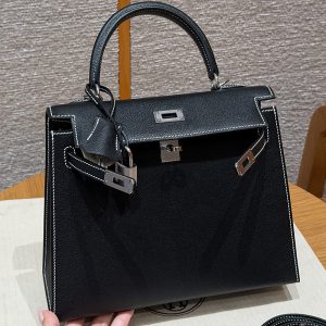 【징땐】에르메스 켈리 25 쉐브르 89 블랙 80 펄 그레이