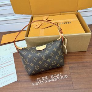 【듀티프리】루이비통 포쉐트 힐스 캔버스 모노그램 M27509