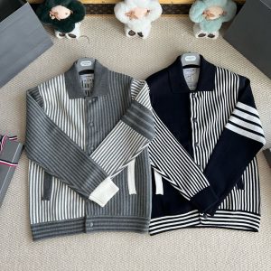 톰브라운 스트라이프 시이서커 자카드 카라 니트 자켓