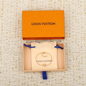 루이비통 LV 아이코닉 루이자 브레이슬릿