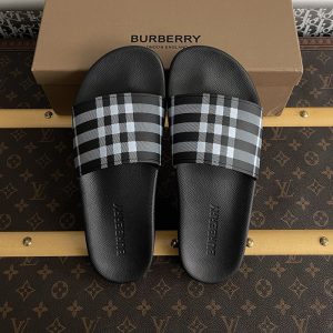 【잔디집】버버리 체크 슬라이드 샌들（레어）