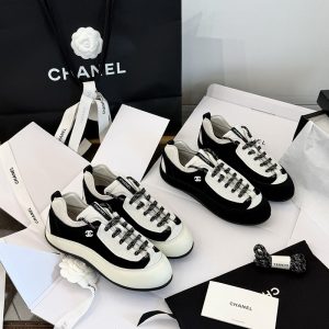 샤넬 26A 벨벳 믹스드 파이버 스니커즈
