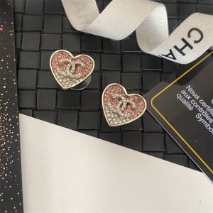 샤넬 하트 CC 로고 그라데이션 이어링