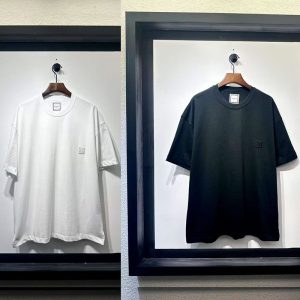 우영미 프레임 스퀘어 백로고 티셔츠