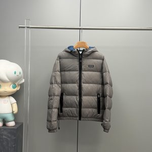 미우미우 라이트 퐁제 다운 후디 자켓