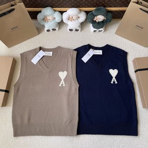 아미 드 쾨흐 울 코튼 V넥 베스트