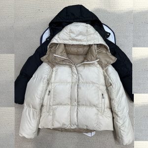 몽클레어 Castelnew 카스텔뉴 후드 다운 자켓